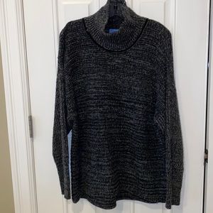 EUC - Simply Vera Wang - XL High Neck Sweater with silver accent thread